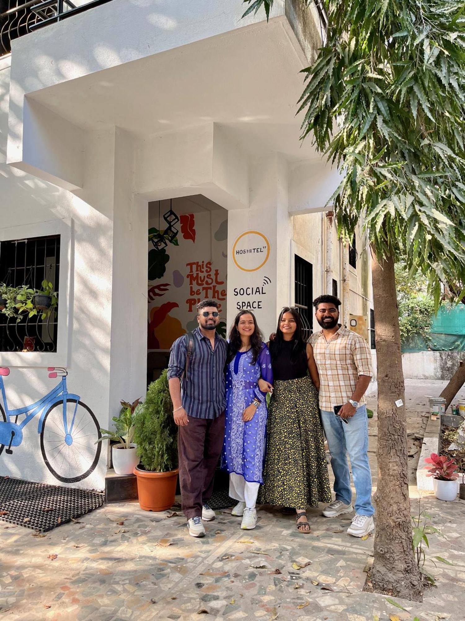 Hoshtel99 - Lux - Stay, Cowork And Cafe - Luxurious Bungalow Pune Exterior photo